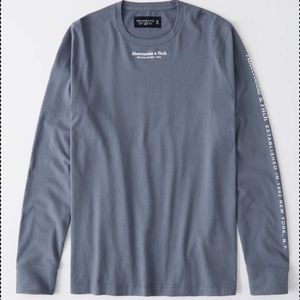 Men’s Blue Grey SZ Medium Abercrombie Long Sleeve
